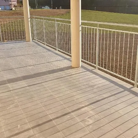 Workers Kreuzwirt ゲストハウス 3*