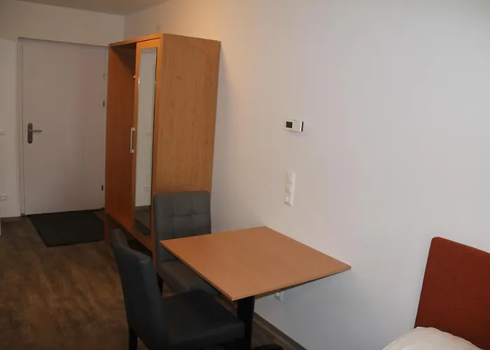 Workers Kreuzwirt 3*